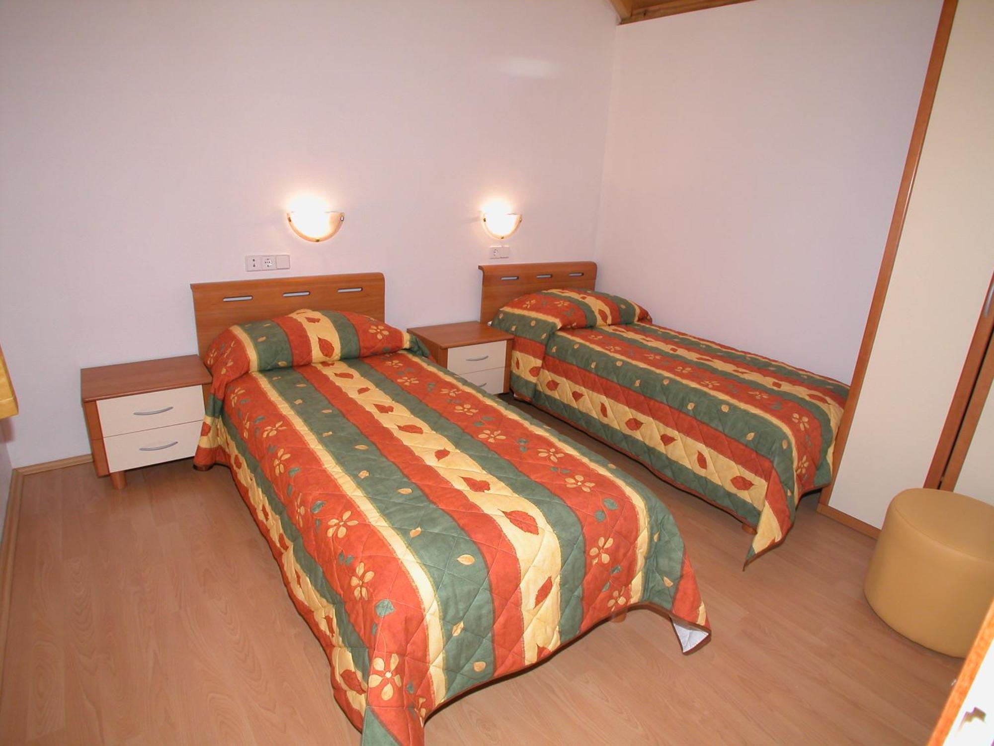 Villas Oleandri Vrboska Exterior foto